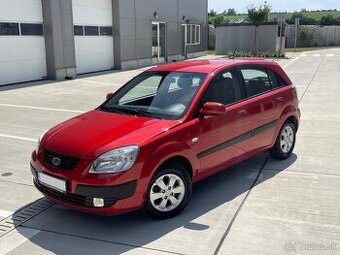 KIA Rio 1.4i 16V kúp. v SR / 1. majiteľ / Nová STK