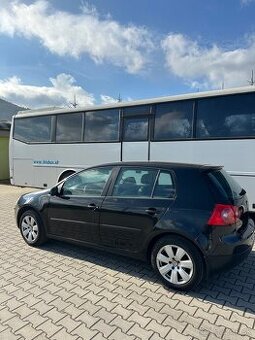 Predám vw golf 5 1.4 16v