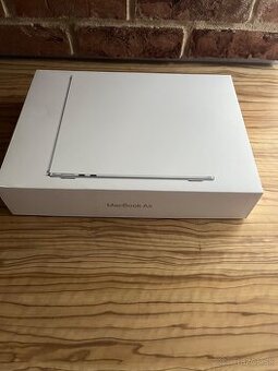 Macbook Air M3 - 1