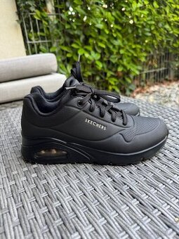 Dámske tenisky Skechers