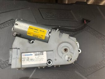 Audi a6c6 motorček strešného okna