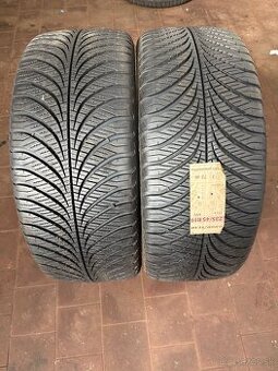 235/45 R19 goodyear vector season
