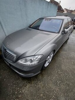 Predám Mercedes S 500 4matic