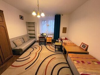 VÝNIMOČNÁ POLOHA - CHARIZMATICKÝ BYT NA PREDAJ