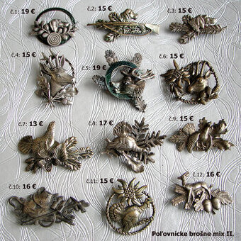 Starožitné poľovnícke brošne a odznaky