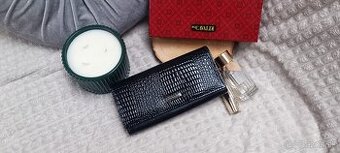 Dámska peňaženka  čiernej farby