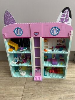 Lego Gabinin kúzelný domček, gabby's dollhouse