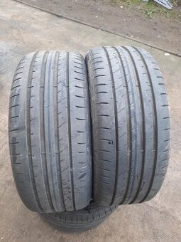 Letné pneumatiky 215/45R17
