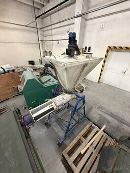 šnekový podavač m-tec D50