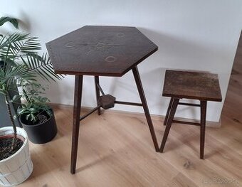 stolík so stoličkou secesia