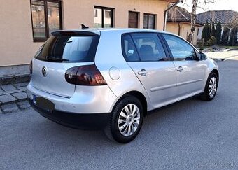 Volkswagen Golf 5 1.9TDI 77kw r.v.2008 Kupene SR