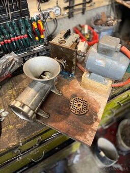 Predám mlynček na maso