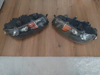 Fiat Punto 2 predné svetlá