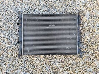 Chladič vody Renault Scenic II 1.5 Dci 8200357536A
