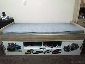 vyvýšená posteľ s bunkrom pod posteľou - 1