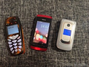 Mobilné telefóny