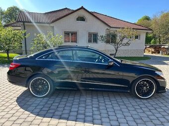 Predám Mercedes -Benz E350
