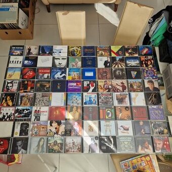 CD-čka...ERIC CLAPTON,CHRIS REA,NAZARETH,SANTANA,RAINBOW...