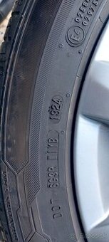 215/55r17 w