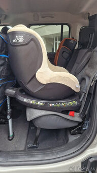 Britax Römer Dualfix 2 R + letný návlek, 0-18kg, otočná