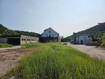 Horné Orešany - Majdán, sklady, kancelárie, pozemky,...