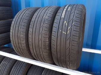 2+1 letné pneu 225/50R18 Bridgestone RFt