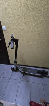 Segway ninebot G30 NEPOJAZDNÁ - 1