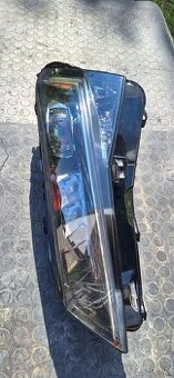 Predam lave predne svetlo Skoda Superb LED 3V1.941.015D
