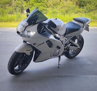 Yamaha yzf r6