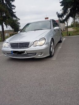 Mercedes-Benz C220 CDI 110KW - 1