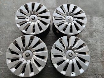 Plechové disky plus puklice R16 5x112 Škoda Volkswagen