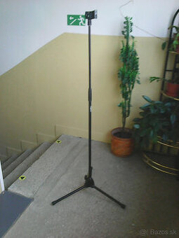 Mikrofónový stojan