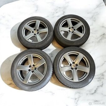 Predam original kolesa Porsche Macan R19 Sport