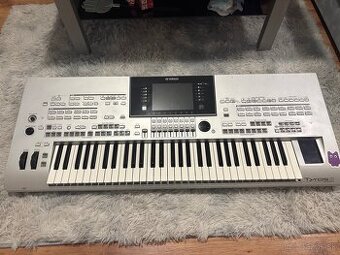 Yamaha tyros 3