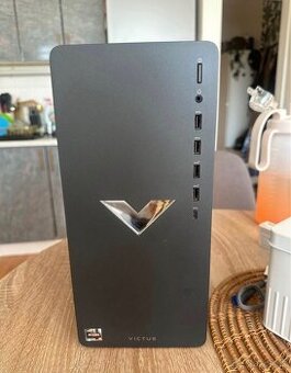 HP Victus 15L Gaming Desktop TG02