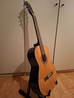 Dobrý deň, predávam klasickú gitaru značky José Ribera