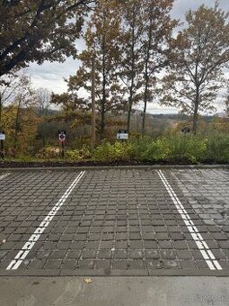 Dlhodobý prenájom parkovacieho státia V6 2Duby Považská - 1