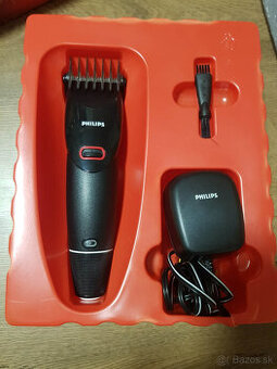 Holiaci strojček Philips QC 5010