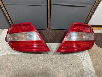 Mercedes w204 originál zadné svetla
