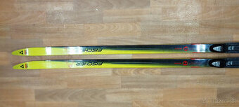 Predám bežky FISCHER,208cm,bez šupin.NNN.