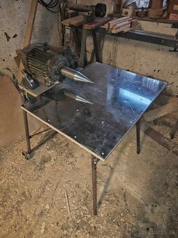 Štiepačka na drevo