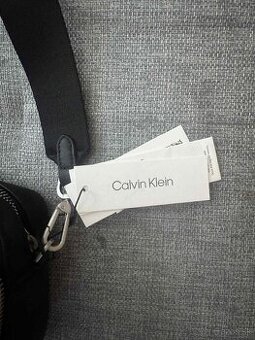Kabelka calvin klein