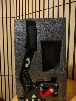 Ručná brzda na simrace zľava 10 eur