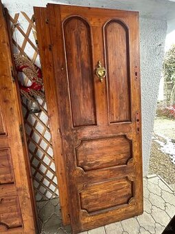 Atypické dvere z masívu