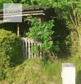 Predám záhradku s elektrickou aj vodovodnou prípojkou