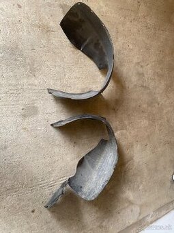 Predám predné podblatniky na Octaviu 1