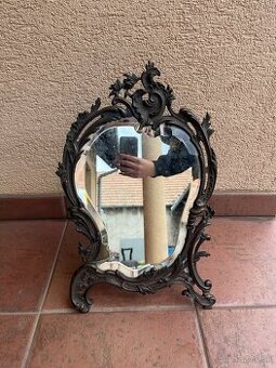 Fazetové zrkadlo v bronzovom ráme