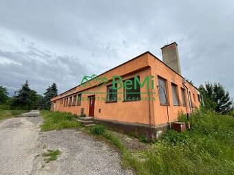 Predaj  polyfunkčná budova -  Levice   (020-18-MIJK)
