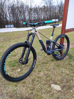Cube stereo 170 Race