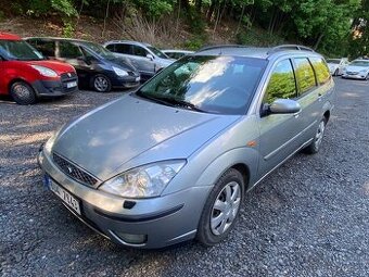 Ford Focus Combi GHIA 1.8 TDCI 85kW klima tažné xenony 2004